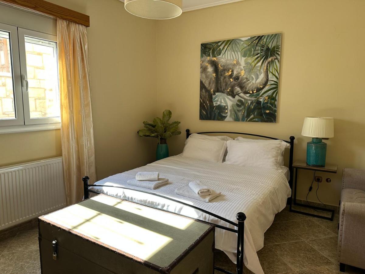 Nenita Gavrilis Apartments מראה חיצוני תמונה